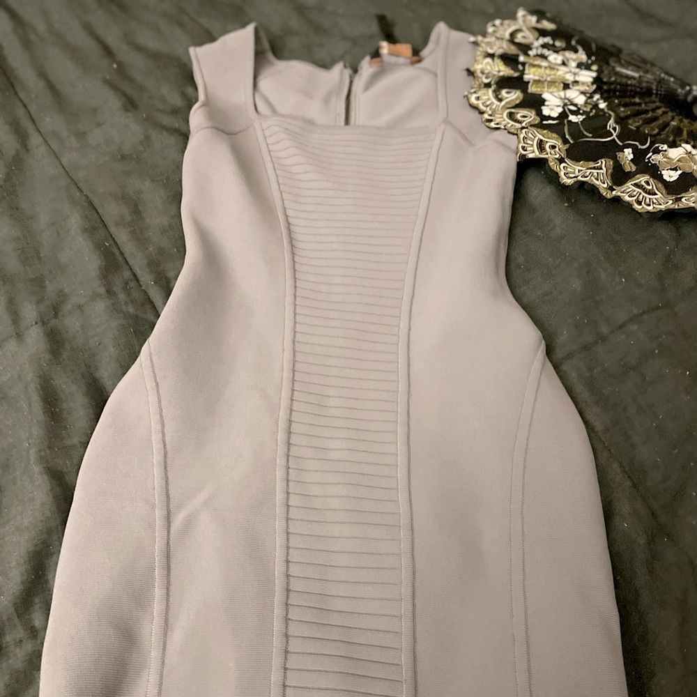 Kim K style dress all the way! Bodycon dress only worn once!